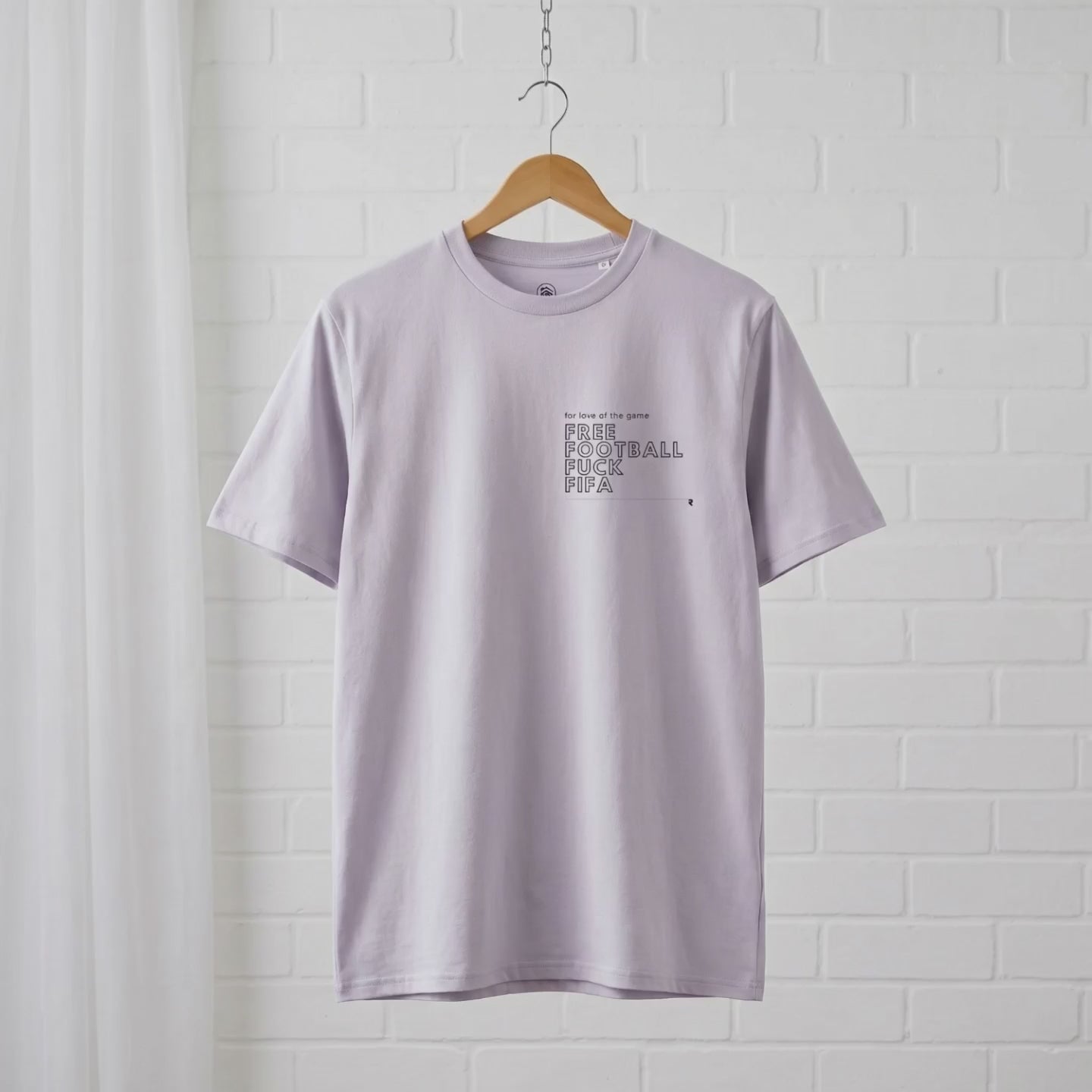 "Free Football, fuck FIFA" // unisex message T-Shirt // 100% Bio-Baumwolle